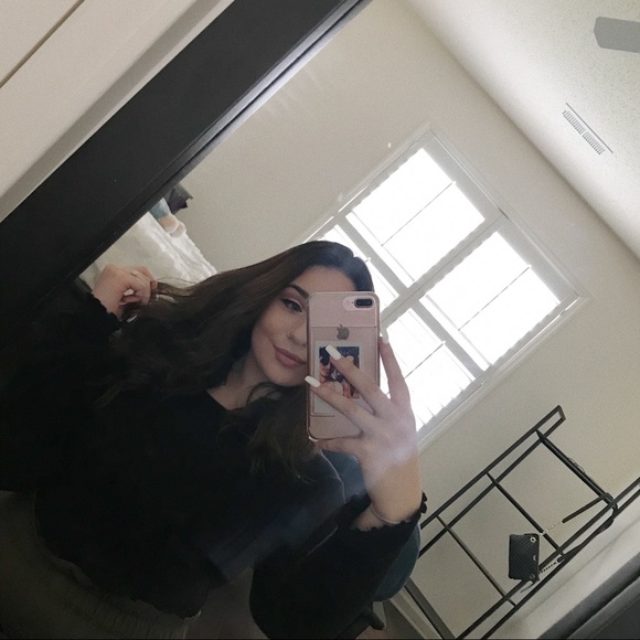 Meet your Posher, Valerie - Picture 1 of 1